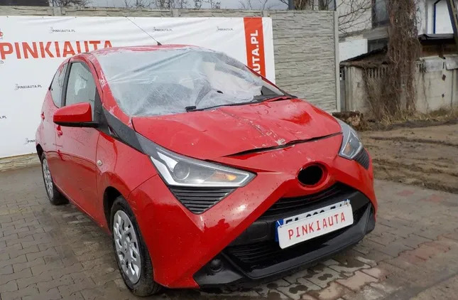 mazowieckie Toyota Aygo cena 16900 przebieg: 33769, rok produkcji 2018 z Kożuchów